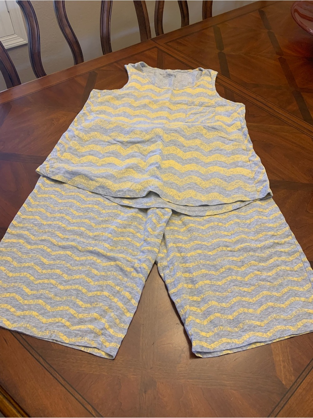 Sleep Sense Yellow and Gray Wave-Print Pajama Set size M.